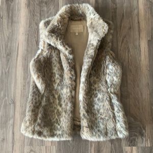 Banana Republic faux fur vest